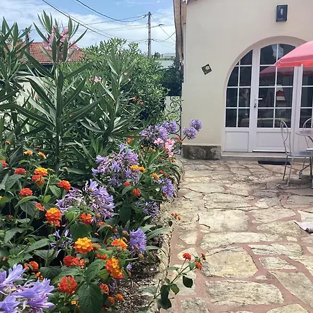 Indépendant, Front De Et à 200m Casa de Férias