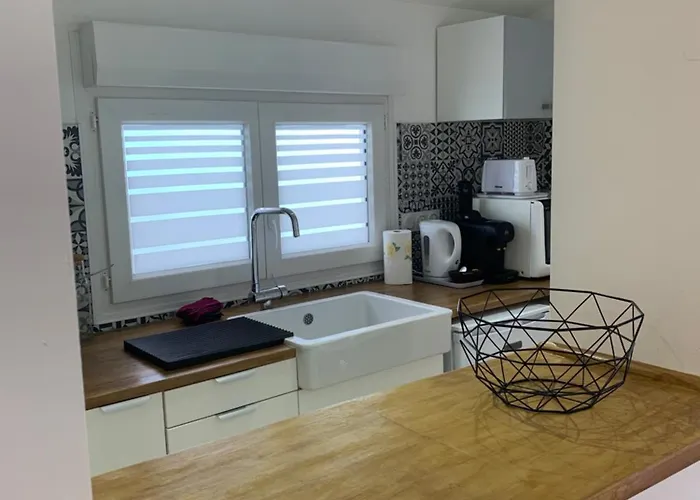 Indépendant, Front De Et à 200m Сasa de vacaciones