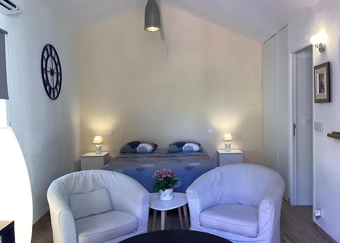 Indépendant, Front De Et à 200m Casa de Férias *