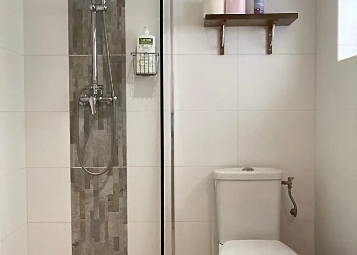 Сasa de vacaciones Indépendant, Front De Et à 200m Antibes